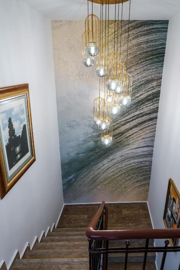 The Chic Retreat Apartment Bucharest Exterior photo