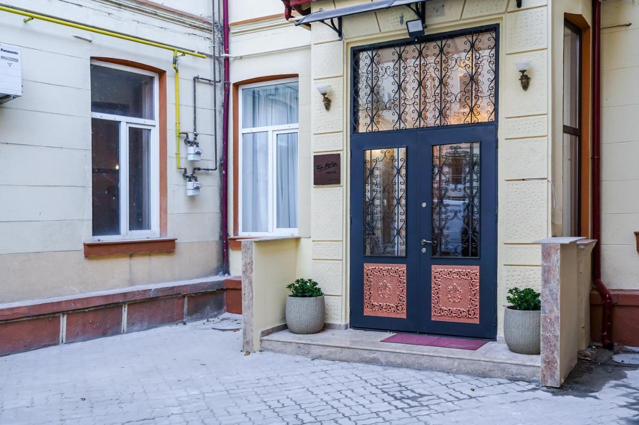 The Chic Retreat Apartment Bucharest Exterior photo